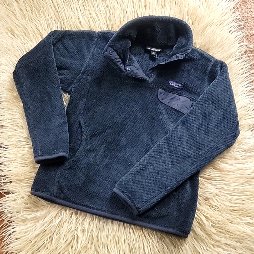 Patagonia fleece pullover